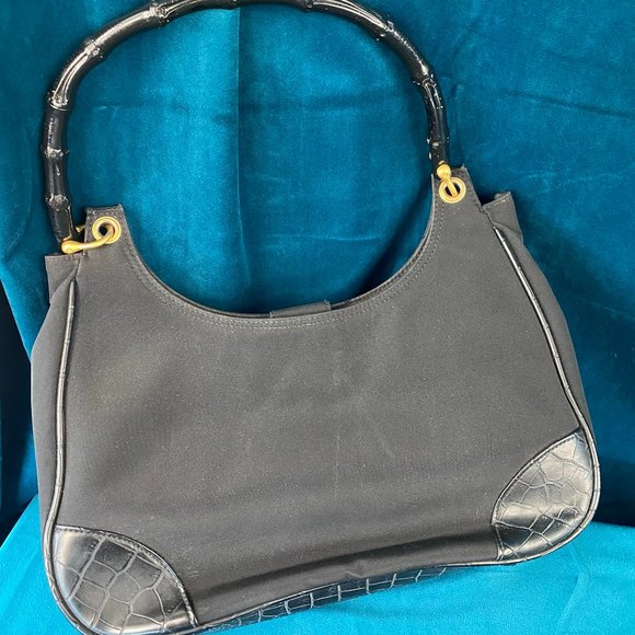 Blaine Trump Single Strap Shoulder Handbag - Picture 5 of 6